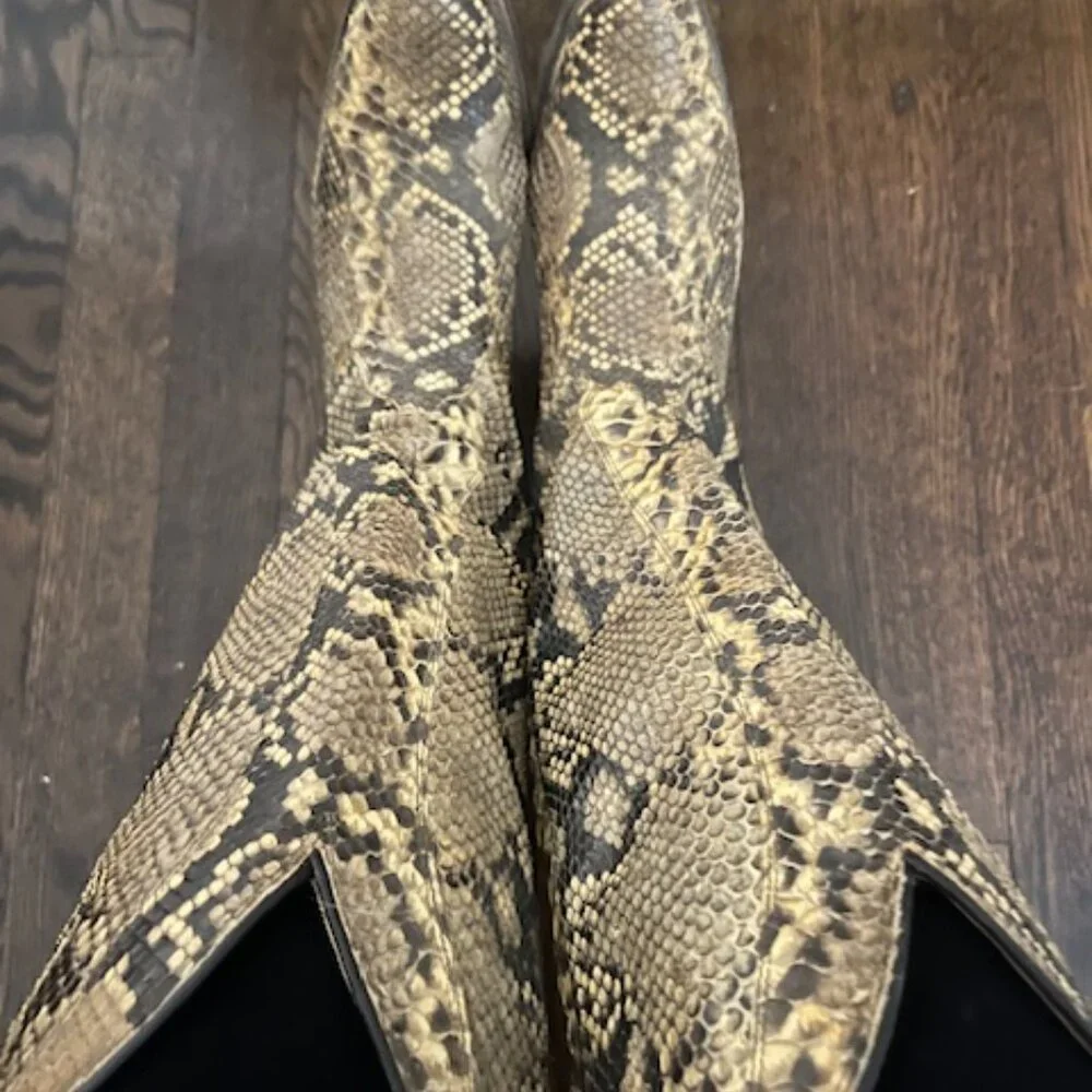 Dan Post Ladies Full Snakeskin boots  Vintage - Picture 7 of 8